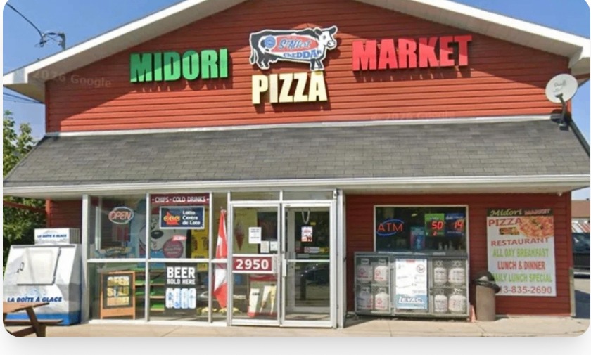 Midori Market & Pizza storefront in Sarsfield, Ontario